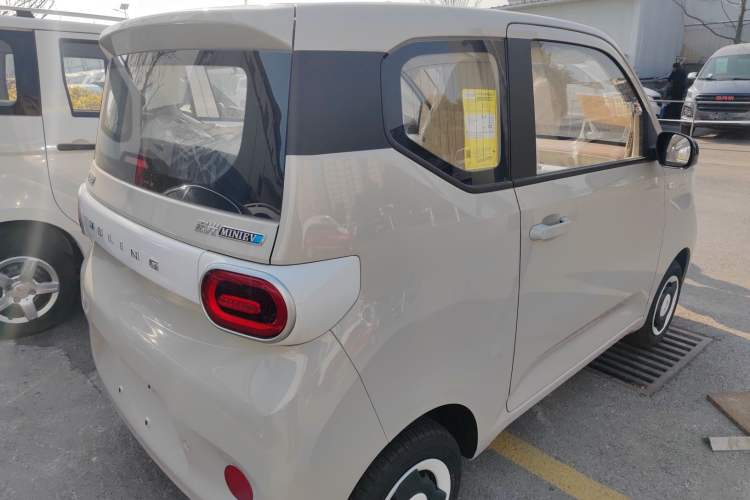 Used Wuling Hongguang MINIEV 2024 3rd Generation 215km Youth Edition