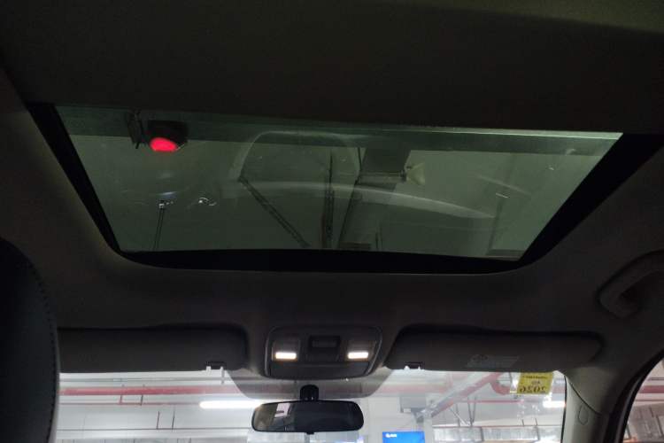 Used Geely Auto Emgrand X7 Sport 2018 1.8TD Automatic Two-Wheel Drive Zhiya Model
