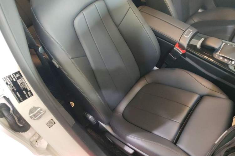 Used Mercedes-Benz A-Class 2022 Restyled A 200 L Sport Sedan Fashion Version
