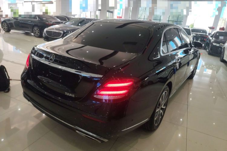 Used Mercedes-Benz E-Class 2019 E 260 L
