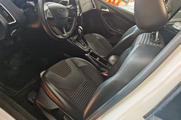 Used Ford Focus 2017 Sedan 1.6L Automatic Fashion Edition Smart Drive Version