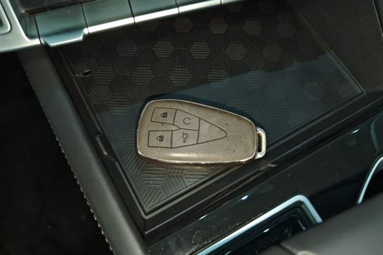 Used Changan Eado 2024 PLUS Blue Whale NE 1.4T GDI DCT High-Energy Edition
