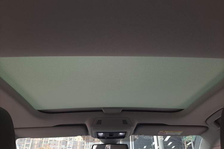 Used Volkswagen Lamando 2023 Lavida L 280TSI DSG Cool & Spicy Edition
