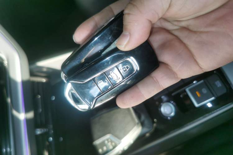 Used Volkswagen Touareg 2019 2.0 TSI Ruiyi Edition China V Standard
