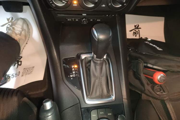 Used Mazda Mazda 3 Axela 2016 Hatchback 1.5L Automatic Comfort Model