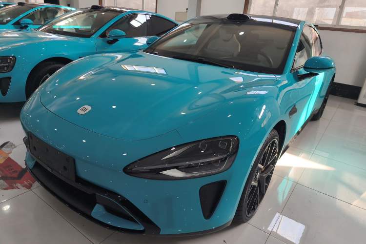 Used Xiaomi Auto SU7 2024 Four-Wheel Drive Ultra-Long Range Advanced Intelligent Driving Max Edition