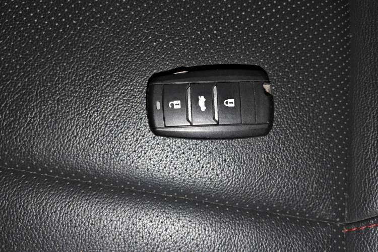 Used Changan CS75 2016 1.8T Automatic Elite Model China V Standard