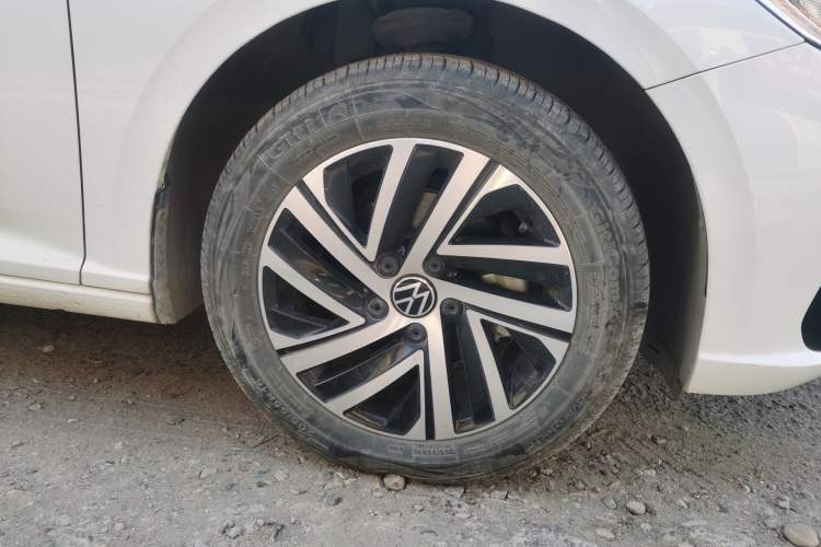 Used Volkswagen Lavida 2023 Revised Version 1.5L Automatic Starry Sky Edition – 5 Million Units