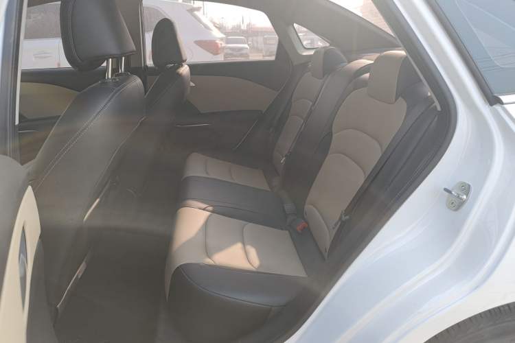 Used Chevrolet Monza 2020 320 Automatic Enjoyment Edition
