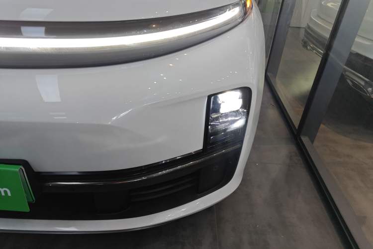 Used Li Auto L7 2023 Air model
