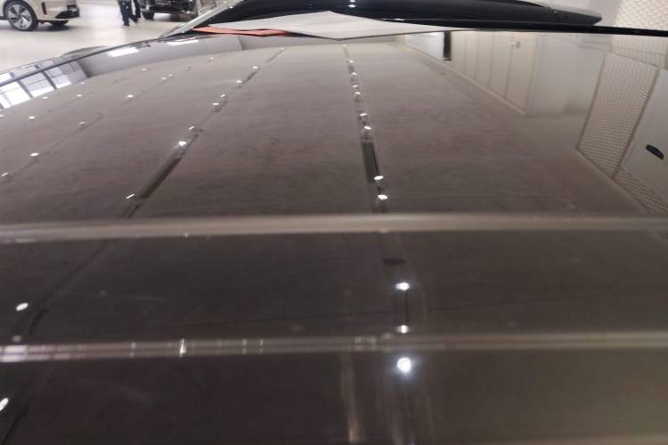 Used Lynk & Co 08 EM-P 2025 220 km All-Wheel-Drive Performance Halo