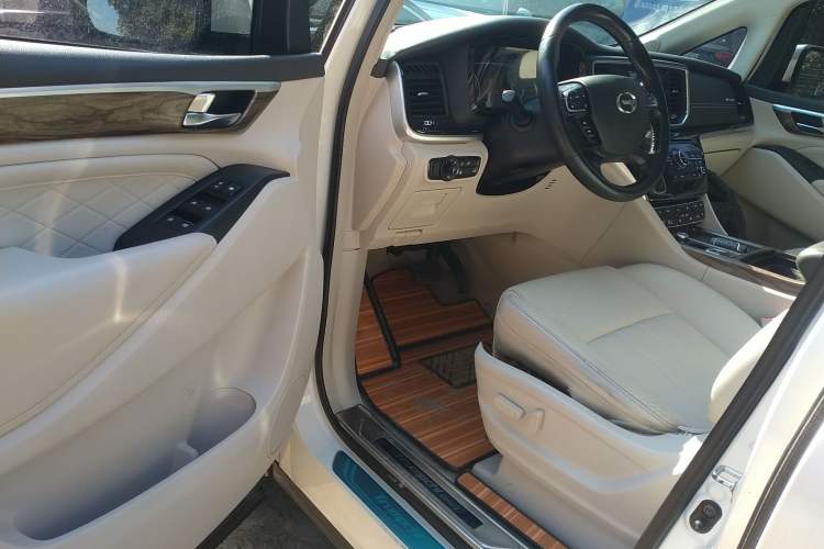 Used GAC Trumpchi M8 2018 320T Luxury Edition