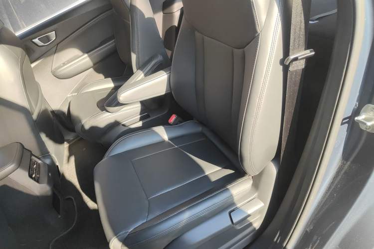 Used Wuling Jiachen 2022 1.5T CVT Smart Luxury Version
