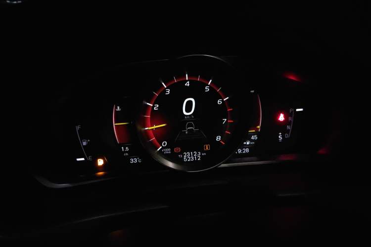 Used Volvo V40 2017 T3 Zhiya Edition
