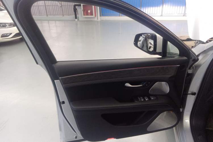 Used Hima AITO M5 2022 Extended-Range Four-Wheel Drive Ultimate Edition
