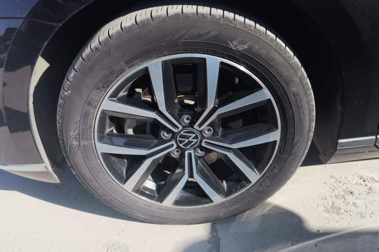 Used Volkswagen Magotan 2020 330TSI DSG Leading Model
