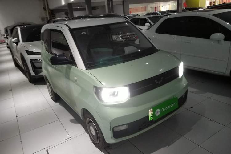 Used Wuling Hongguang MINIEV 2022 Macaron Premium Model – Lithium Ternary Battery
