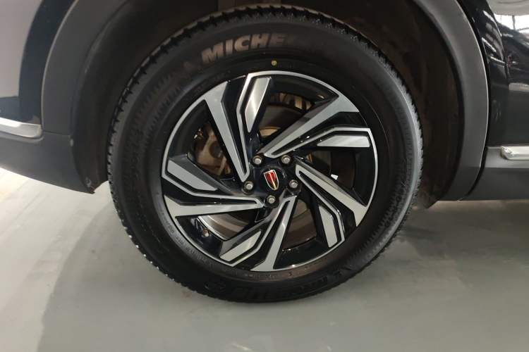 Used Hongqi HS5 2022 Revised Version 2.0T Smart Connect Flagship Edition
