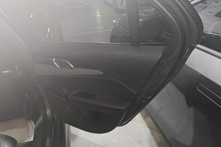 Used Lynk & Co 03 2022 1.5TD DCT JingPro
