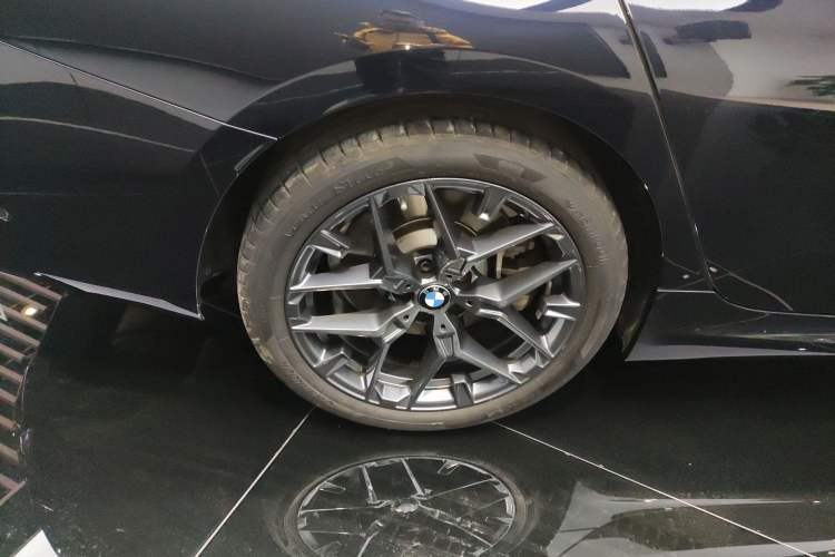 Used BMW 3 Series 2025 330Li M Sport Shadowline Package
