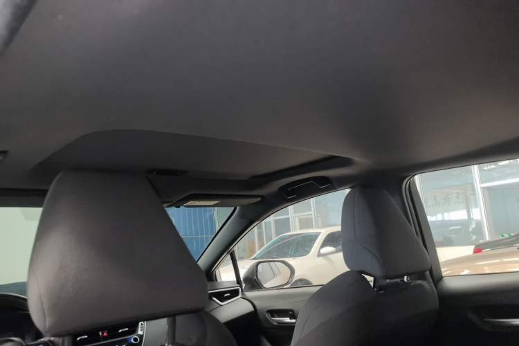 Used Toyota Levin 2019 185T CVT Luxury Edition China VI Standard
