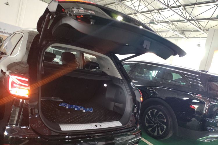 Used Hongqi HS5 2023 2.0T Four-Wheel Drive Flagship Pro Edition