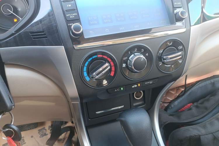 Used Honda Crider 2015 1.8L automatic comfort version
