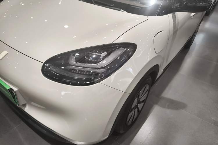 Used Wuling Bingo 2023 333 km Lingxi Connected Version
