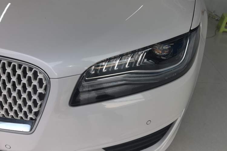 Used Lincoln MKZ 2020 2.0T MONO Limited Luxury Edition MONO WHITE