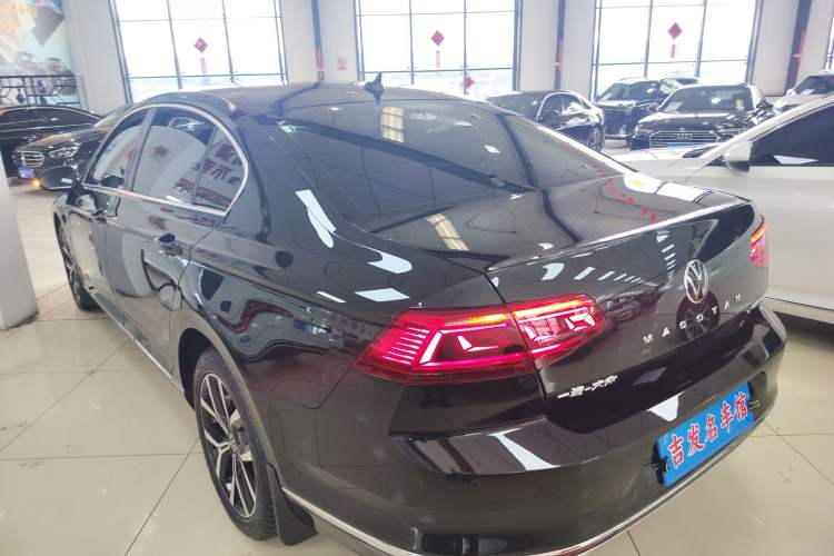 Used Volkswagen Magotan 2020 330TSI DSG Leading Model
