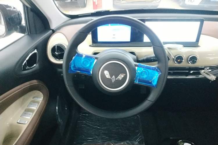 Used Wuling Bingo 2024 333 km Enjoyment Version
