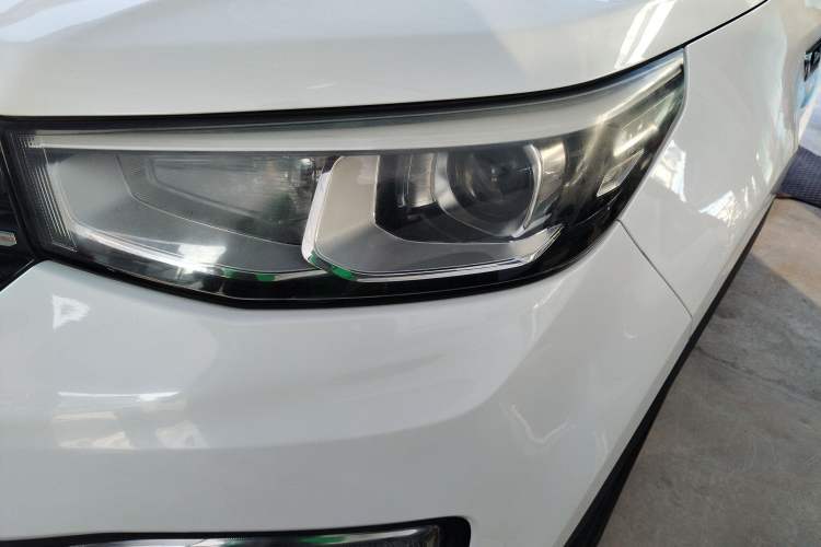 Used Changan CS55 2018 1.5T Automatic Colorful Edition China V Standard
