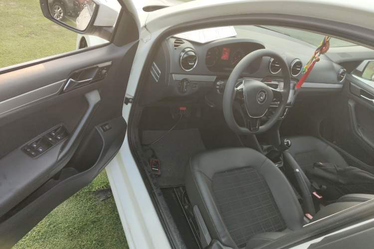 Used Volkswagen Jetta 2017 1.5L Manual Comfort Model