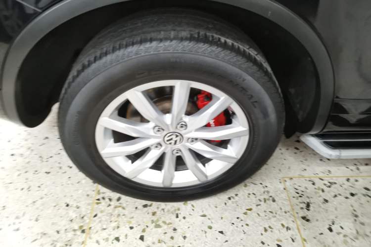 Used Volkswagen Touareg 2017 3.0 TSI Start Edition
