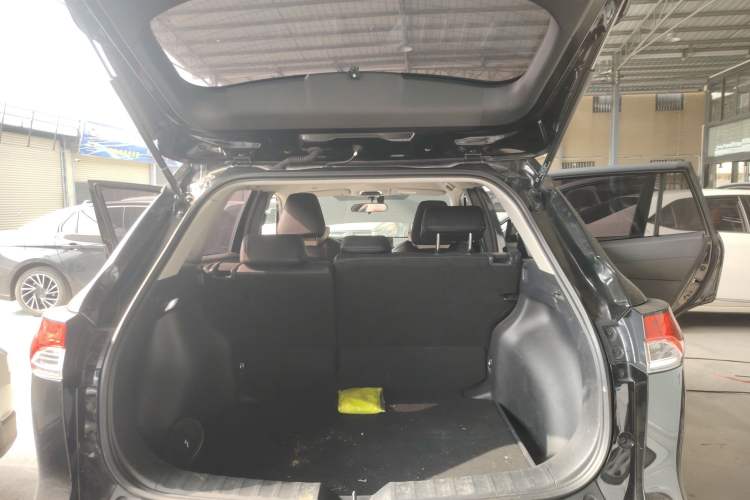 Used Toyota FRONTLANDER 2023 2.0L CVT Elite Edition