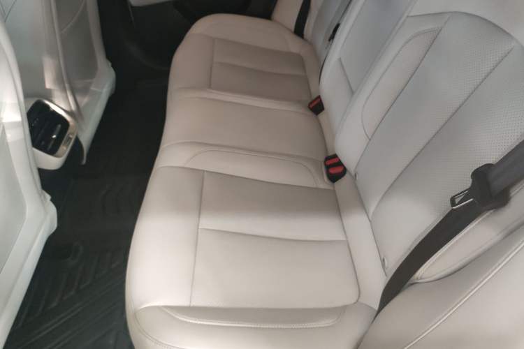 Used XPeng P7 2023 P7i 702 Pro