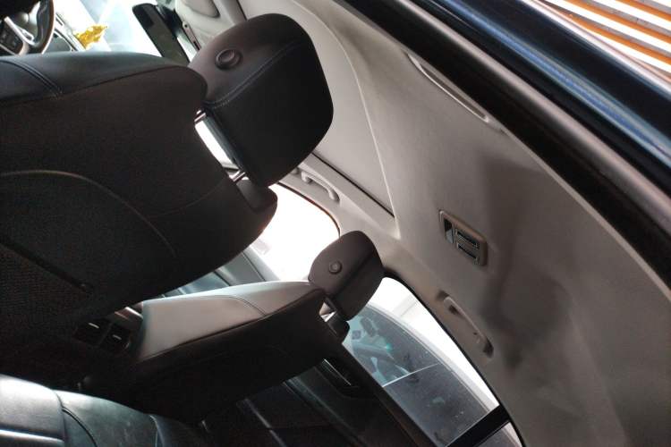 Used Jaguar XE 2017 2.0T 200 PS R-Sport