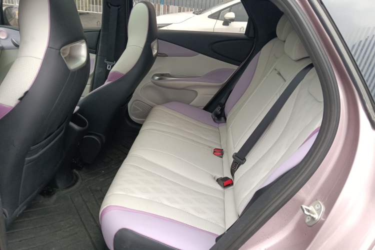 Used BYD Dolphin 2023 420 km Fashion Edition