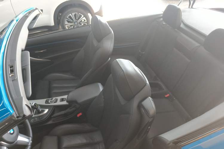 Used BMW 4 Series 2014 420i Convertible Fashion Model