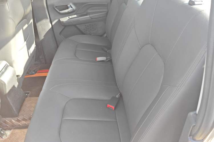 Used Great Wall Wingle 5 2021 2.0T Diesel Two-Wheel Drive Elite Version Big Double Cab China VI Standard GW4D20M