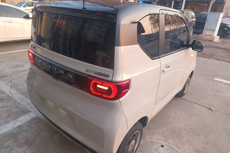 Used Wuling Hongguang MINIEV 2022 Macaron Premium Model – Lithium Iron Phosphate