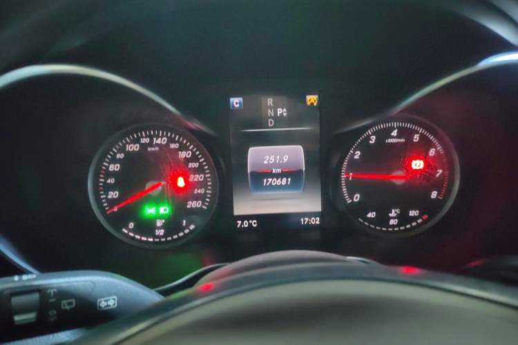 Used Mercedes-Benz GLC 2017 GLC 200 4MATIC
