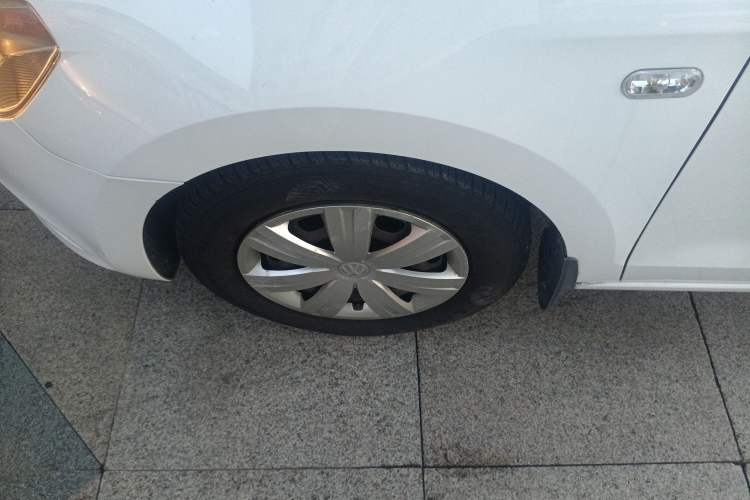 Used Volkswagen Jetta 2015 Value Edition 1.6L Automatic Fashion Version
