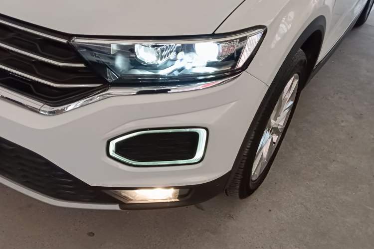 Used Volkswagen T-ROC 2019 230TSI DSG Two-Wheel-Drive Advanced Version China VI Standard