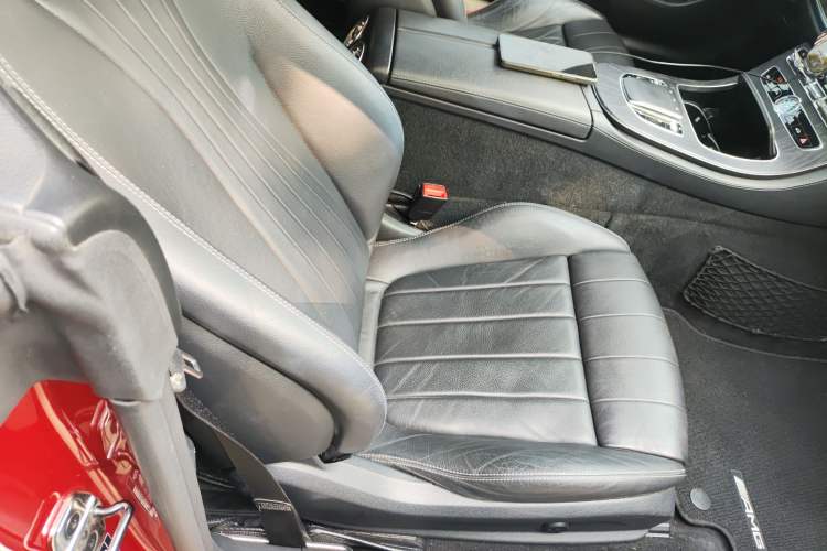 Used Mercedes-Benz E-Class 2019 E 300 Coupe
