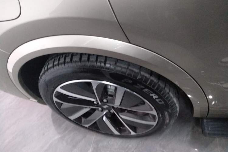 Used Li Auto L9 2022 Max model
