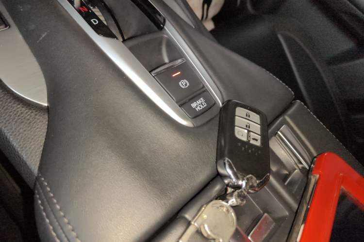 Used Honda Avancier 2017 240TURBO Two-Wheel Drive Premium Edition
