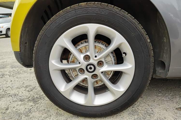 Used  forfour 2016 1.0L 52 kW Dynamic Edition
