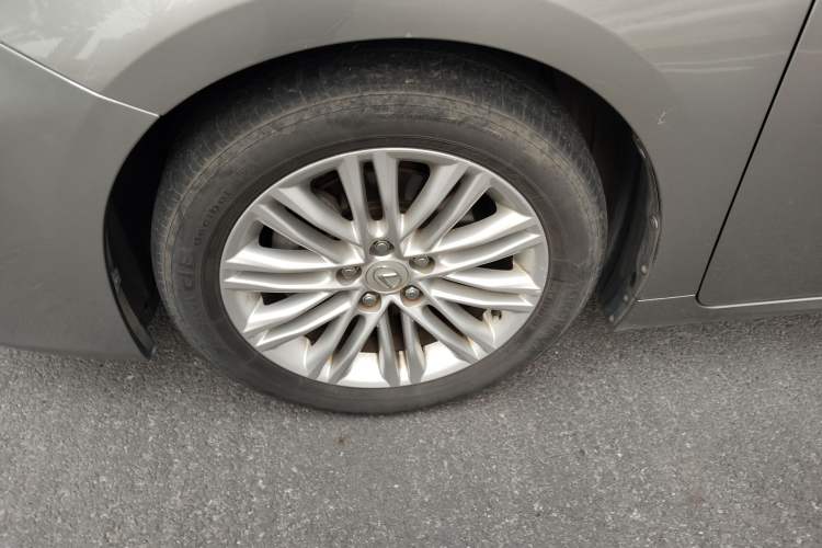 Used Lexus ES 2015 200 Elite Edition
