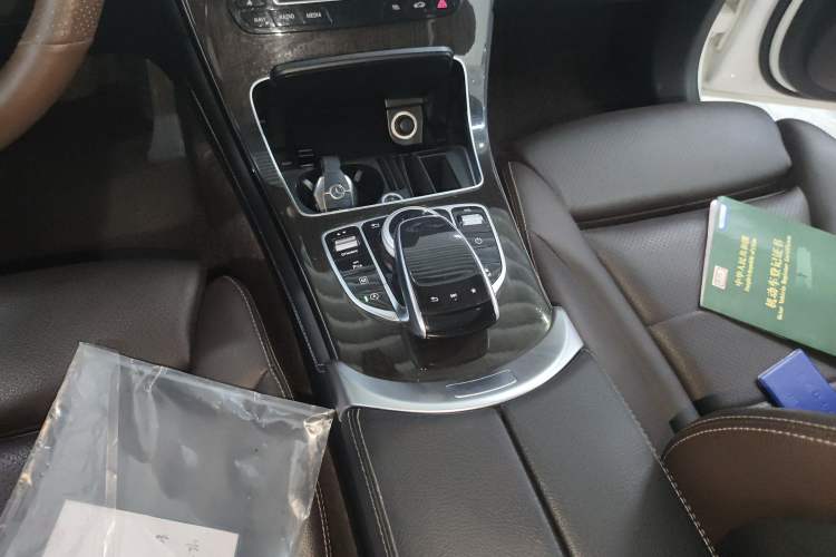 Used Mercedes-Benz GLC 2018 Facelifted GLC 260 4MATIC Dynamic Edition
